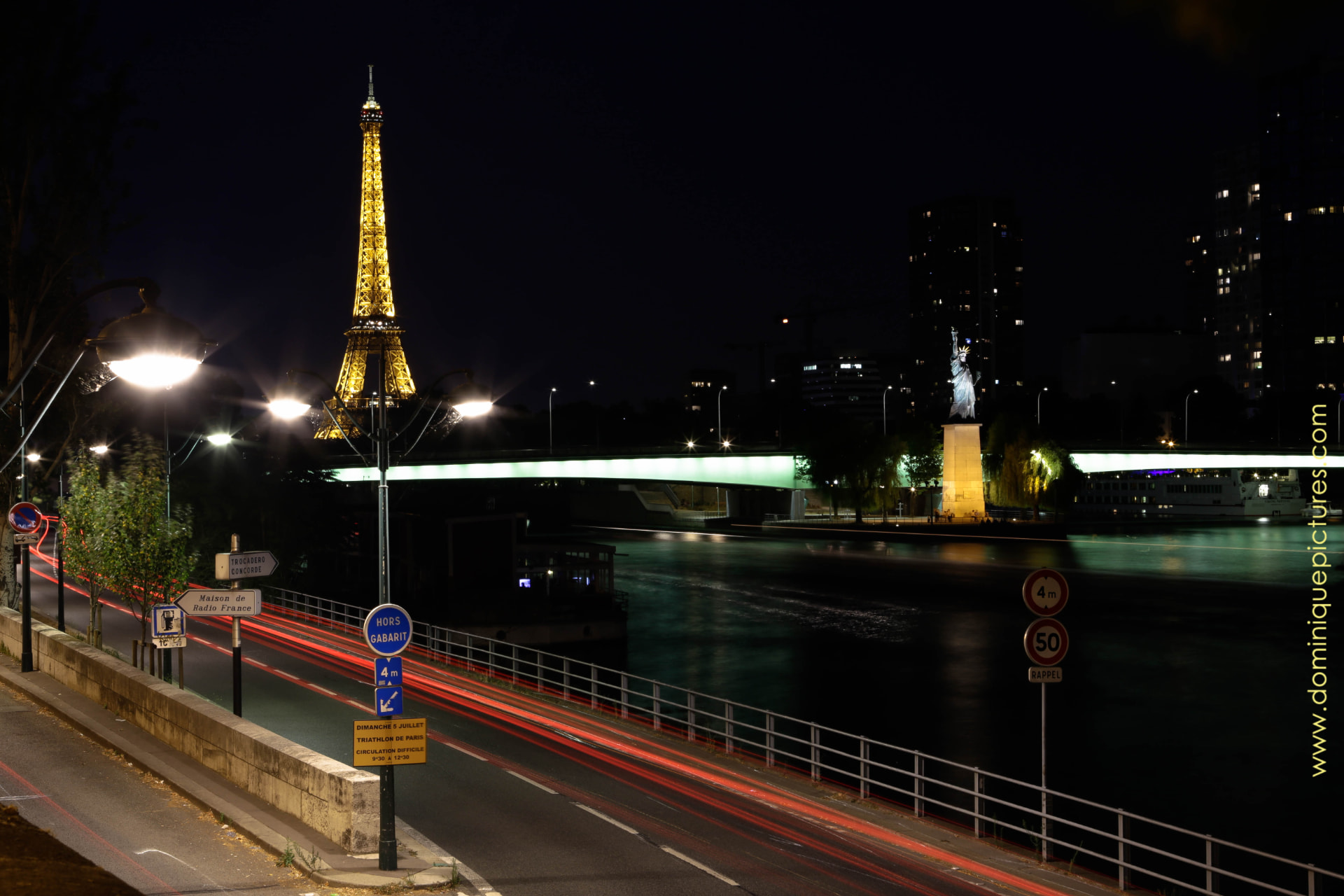 Tour Eiffel, nuit — Pose longue, Paris — 2015